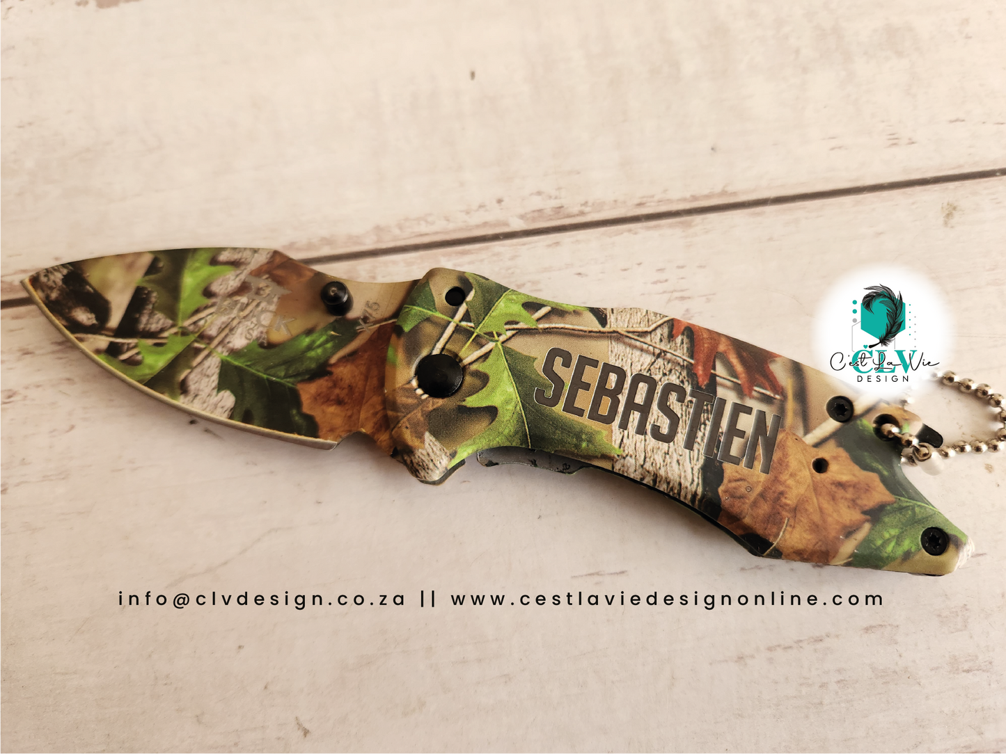 BUCK KNIFE WITH CAMO PRINT