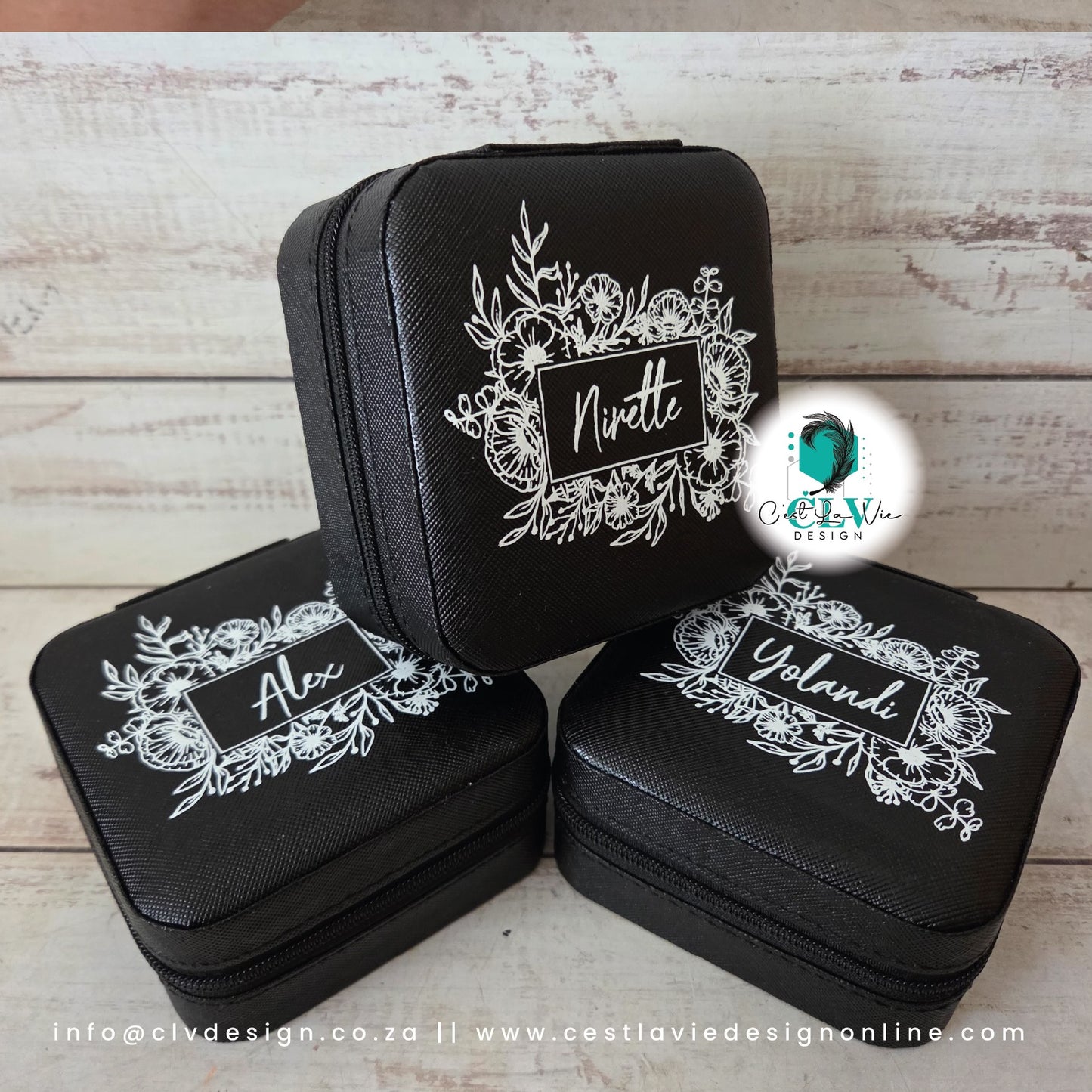 SMALL PU LEATHER JEWELLERY STORAGE BOX