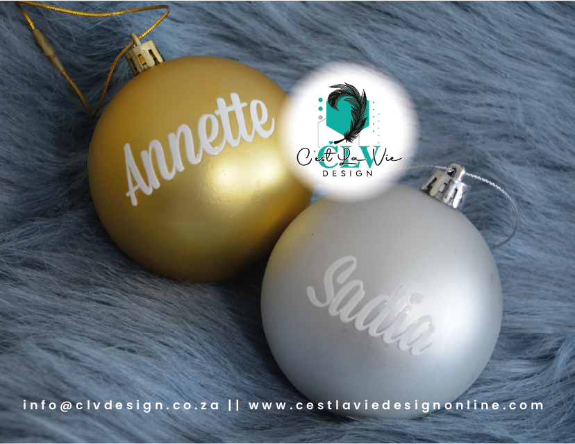 PERSONALISED CHRISTMAS (8CM) BAUBLES