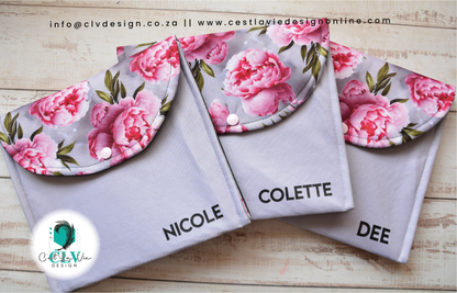POUCH STYLE MAKEUP BAG