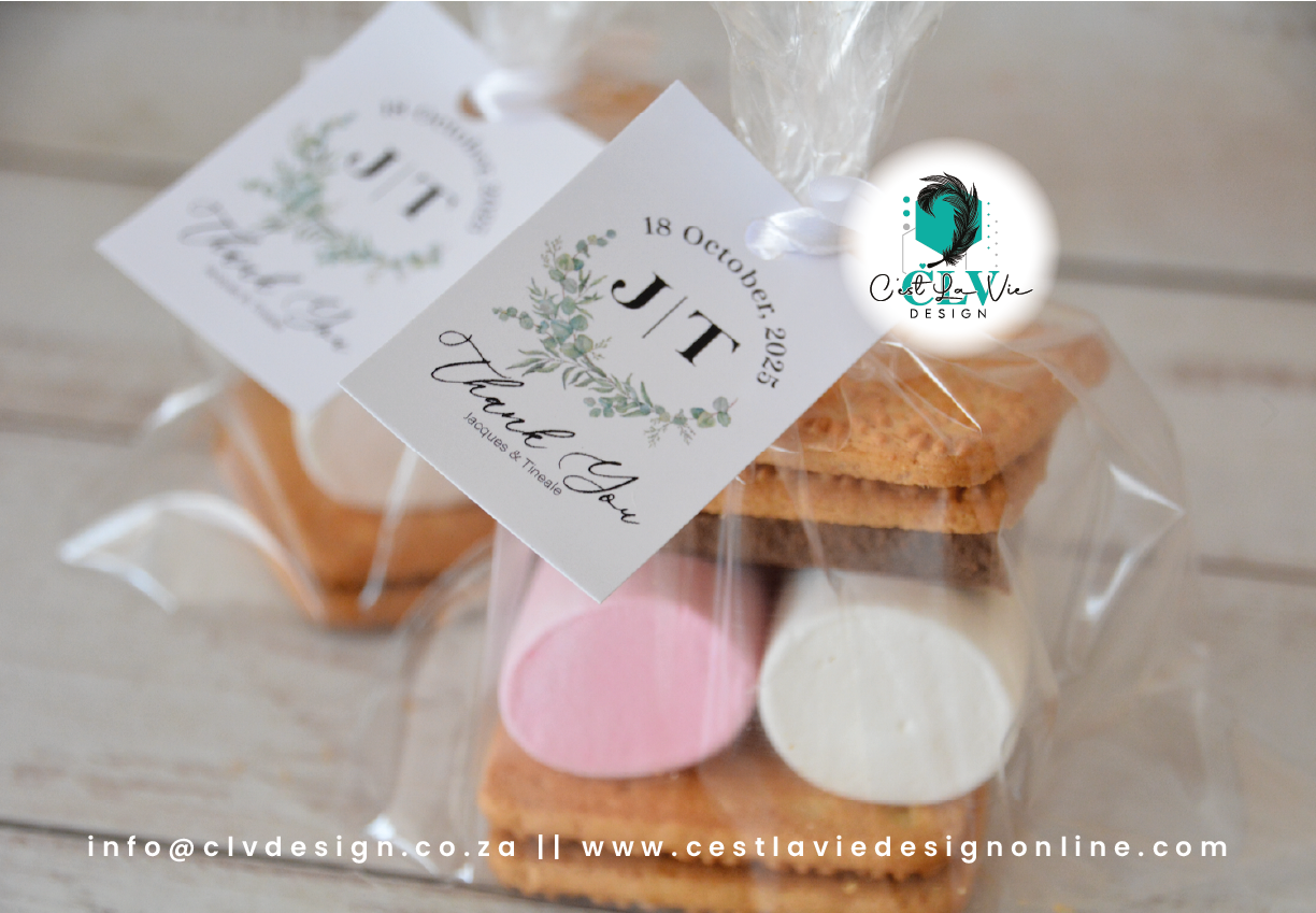 PERSONALISED S'MORES WITH CARD (MIN QTY 10)