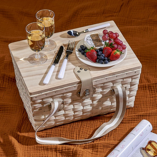 WOODEN PICNIC BASKET (2 PERSON)
